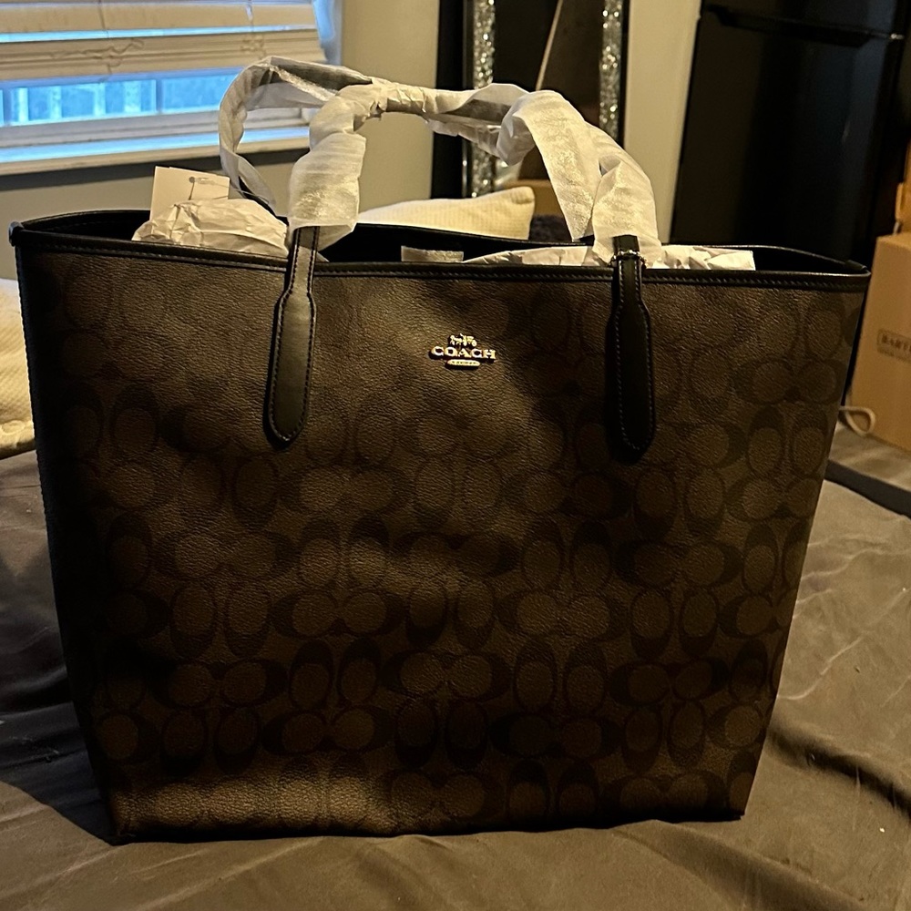 Coach Signature City Tote Brown/Black